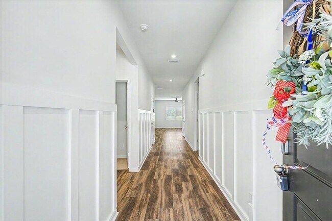 Foto del edificio - 783 Longleaf Dr