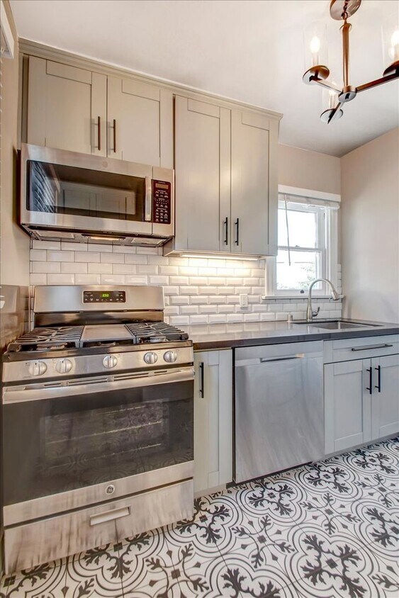 Foto principal - Georgia St. Triplex