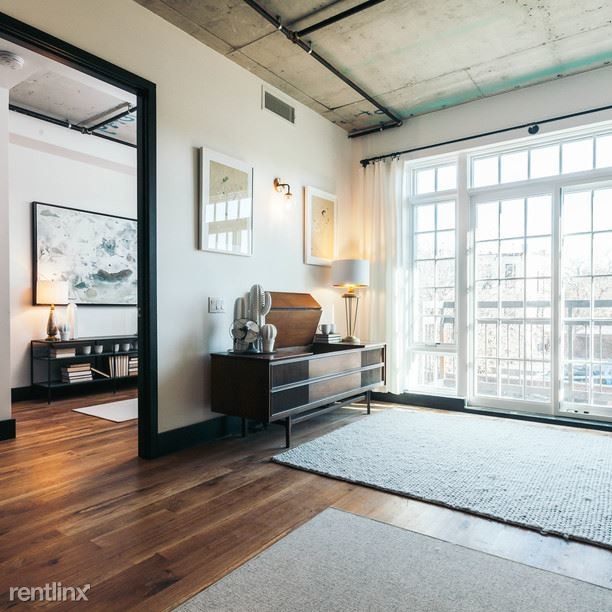 Building Photo - 803 Wyckoff Ave