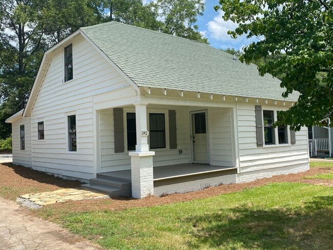 Nice little house in Downtown Monroe - Nice little house in Downtown Monroe