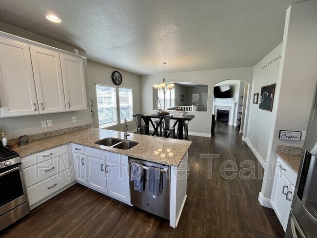 Foto del edificio - 3789 Hooded Crane Ln