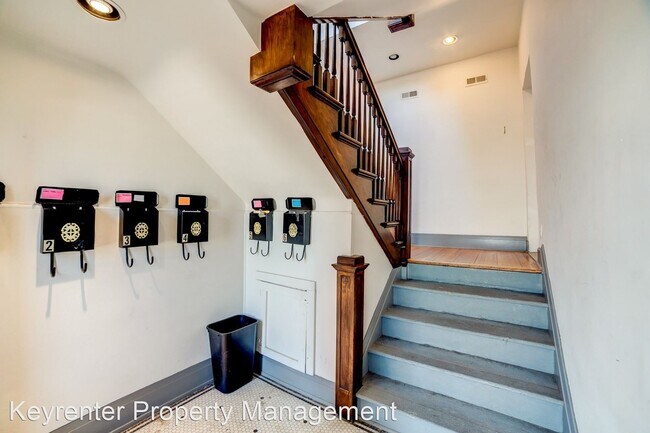 Foto del edificio - 404 E 12th St