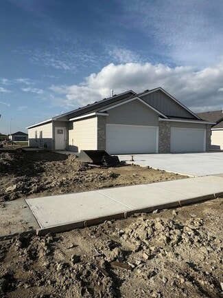 Building Photo - 12942 E Blake St