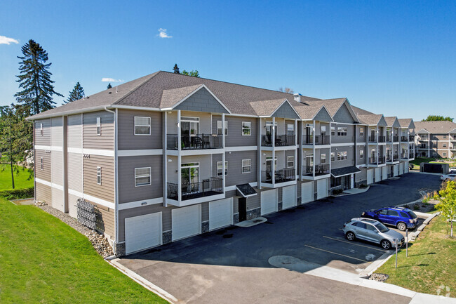 Building Photo - South Pointe II Apartments