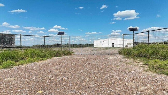 Building Photo - 5029 US-83