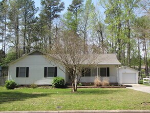 Building Photo - 513 Chivalry Dr