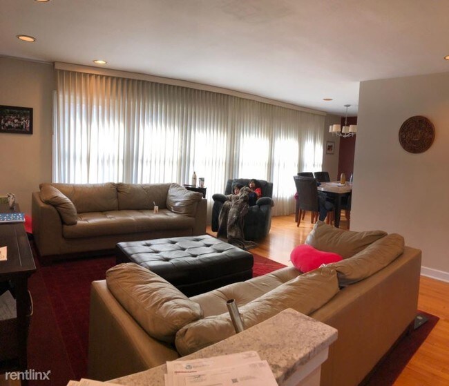 Building Photo - 3 br, 3 bath House - 524 Lawler Ave