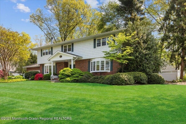 Building Photo - 601 Duchess Ct