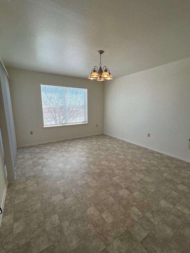 Building Photo - 367 Mickelson Ct