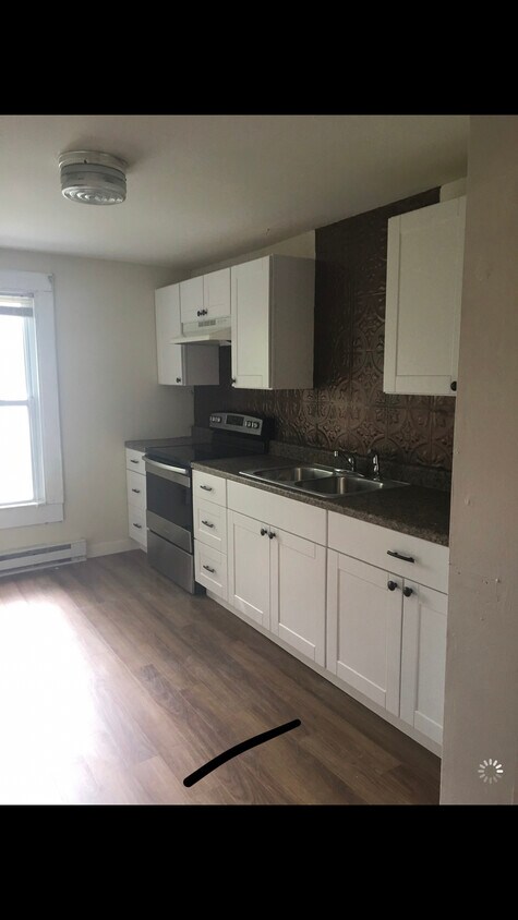 Foto principal - 18 E Broome St