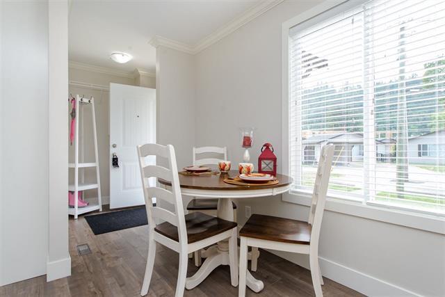 Photo du bâtiment - 5648-5648 Vedder Rd