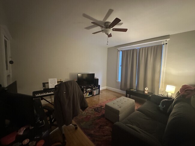 Building Photo - 12 Farrington Ave