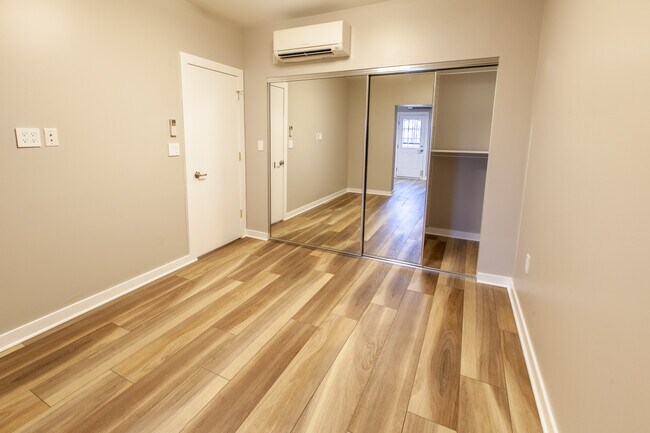 Foto del edificio - 1908 Constitution Ave NE