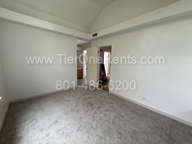 Foto del edificio - NO DEPOSIT option available for qualified ...