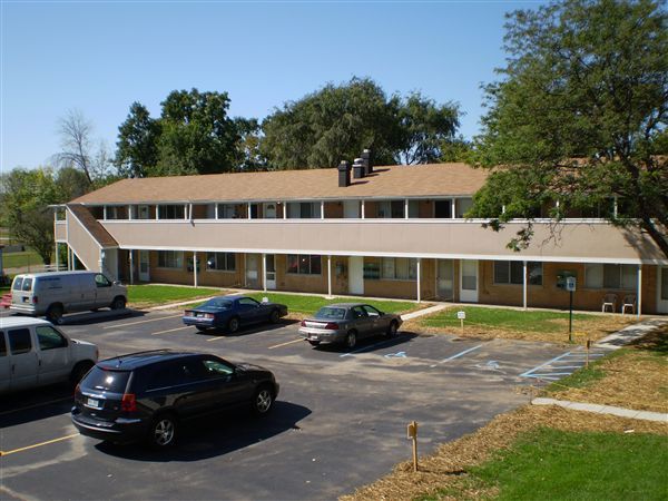 Building Photo - 350 Orchard St