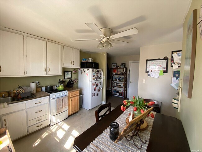 Building Photo - 532 Milligan Ln