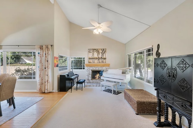 Foto del edificio - 2802 E Sierra Dr