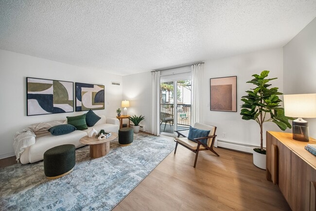 Building Photo - ReNew Pinehurst