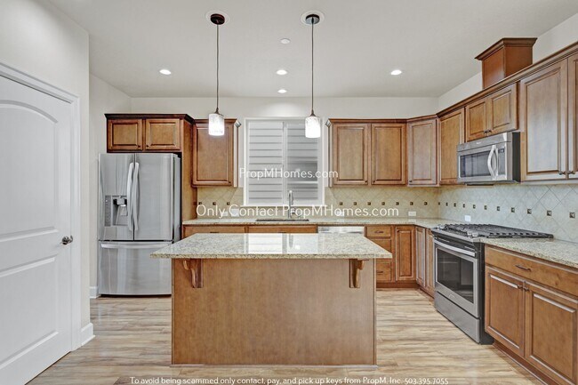 Foto del edificio - Gorgeous Villebois Home with a Hot Tub & Bonus Room!