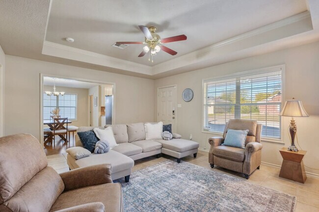 Foto del edificio - 214 Sterling St