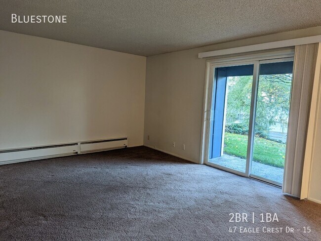 Building Photo - Spacious Condo with Amazing Layout!