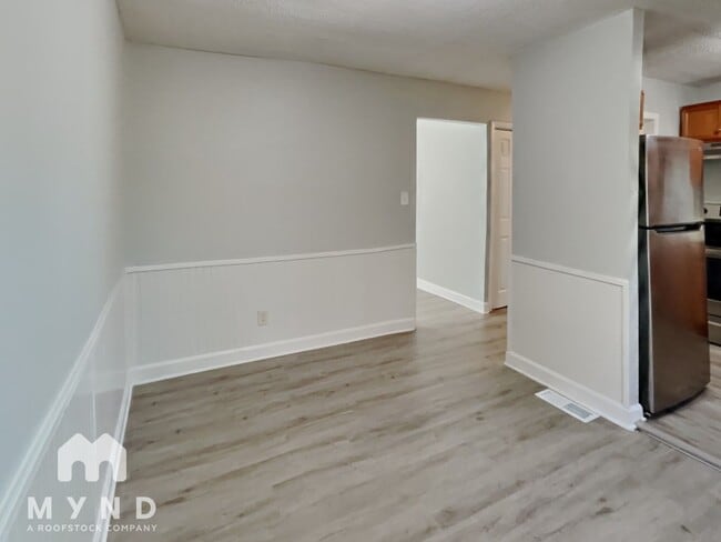 Foto del edificio - 3754 Clovis Ct NW