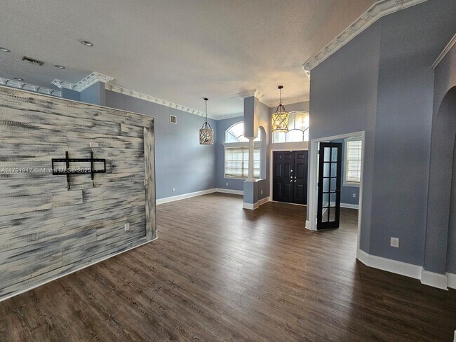 Foto del edificio - 13955 NW 22nd Ct