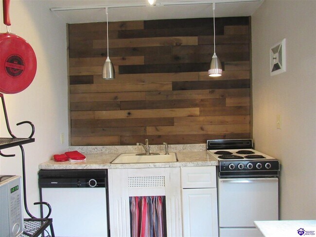 Foto del edificio - 1035 W Vine St