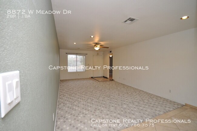 Building Photo - 8872 W Meadow Dr