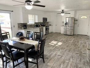 Building Photo - 508 Westland Dr