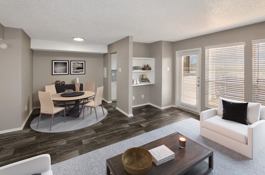 Woodcreek Apartments 2717 Lawrence Rd Arlington, TX