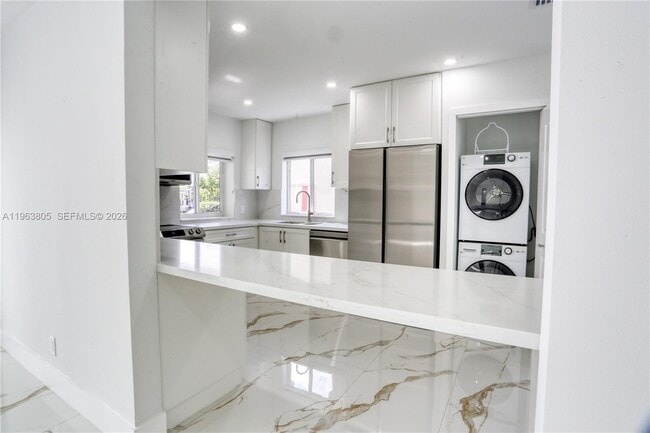 Foto del edificio - 3305 SW 2nd St