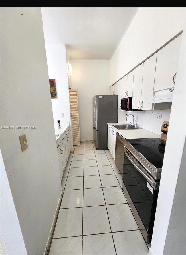 Foto del edificio - 7420 W 20th Ave