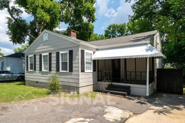 Building Photo - 312 Woodward Rd