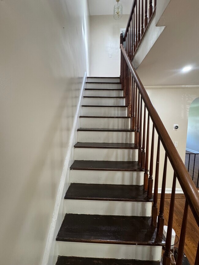Foto del edificio - 4218 Bruner Ave