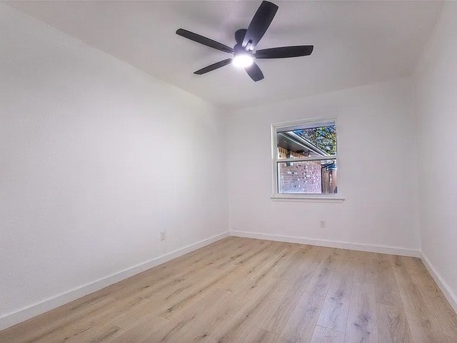 Foto del edificio - 10023 Kirkhaven Dr