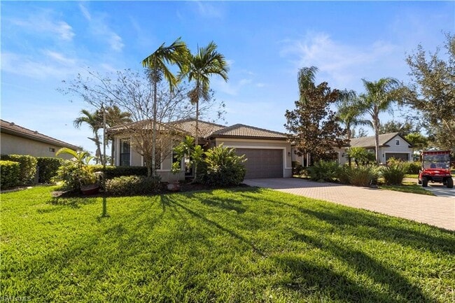 Foto del edificio - 6068 Triumph Ln