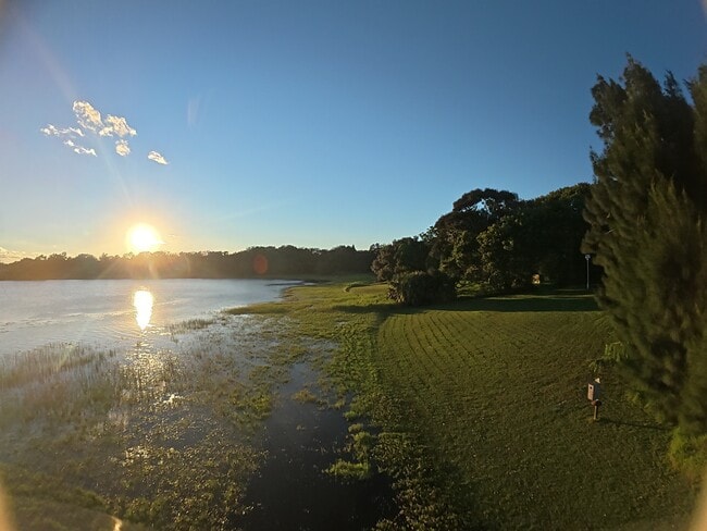 Building Photo - 8330 Honolulu Dr