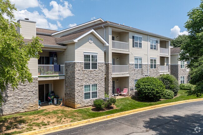 Foto del edificio - Bridle Creek Apartments