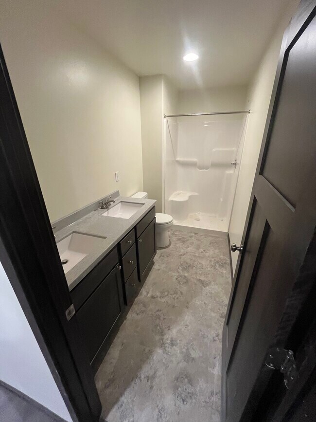 Foto del edificio - 1800 Sheldon Ave