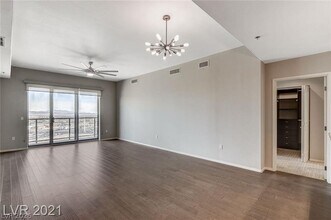 Building Photo - 8255 S Las Vegas Blvd