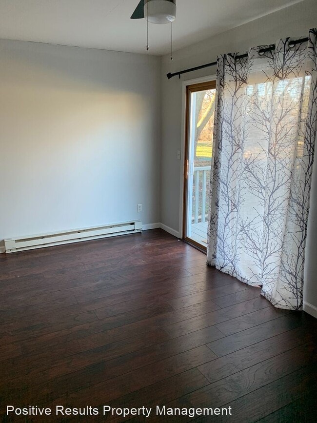 Building Photo - 2 br, 1 bath House - 638 Sydney Ave