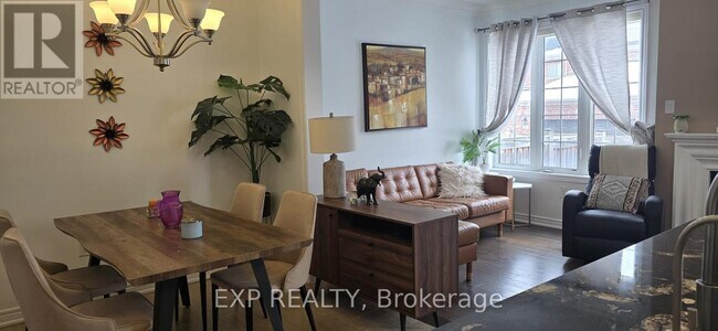 Building Photo - 232 Kincardine St