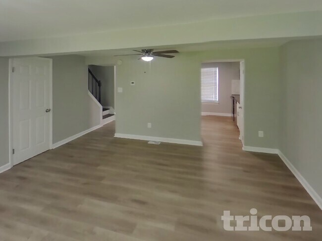 Building Photo - 9226 Throgmorton Rd