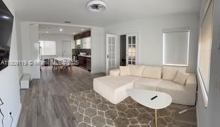 Foto principal - 20 NW 45th St