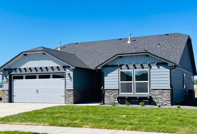 Building Photo - 13833 N Apex Way