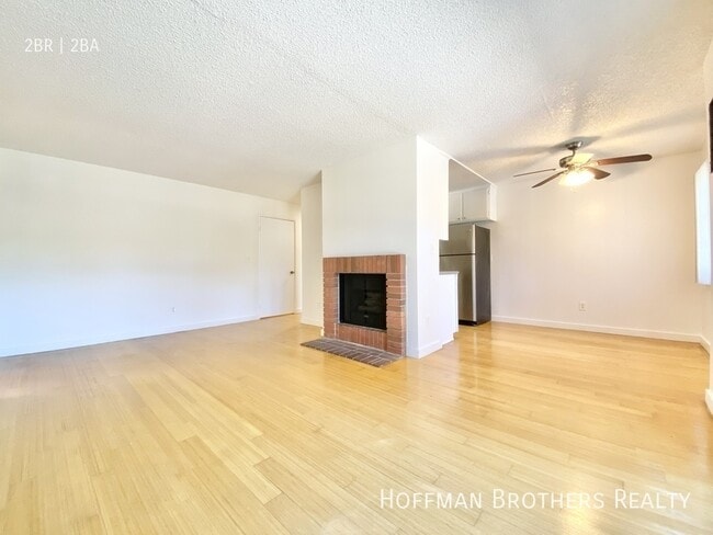 Building Photo - 9801 Tabor St