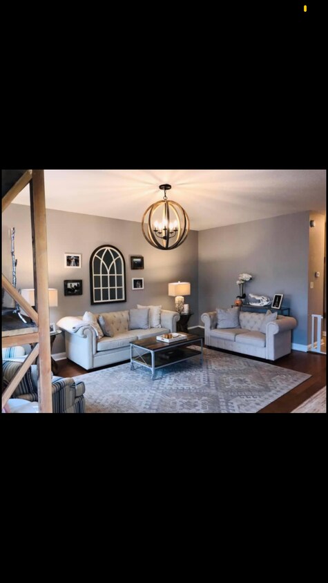 Foto principal - 337 Laurel Oak Ln