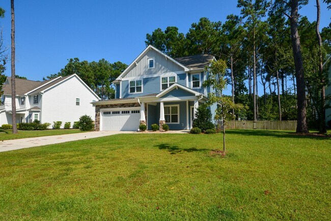 Foto del edificio - Beautiful 3 Bedroom + Flex Room in Gated Community of Mimosa Bay