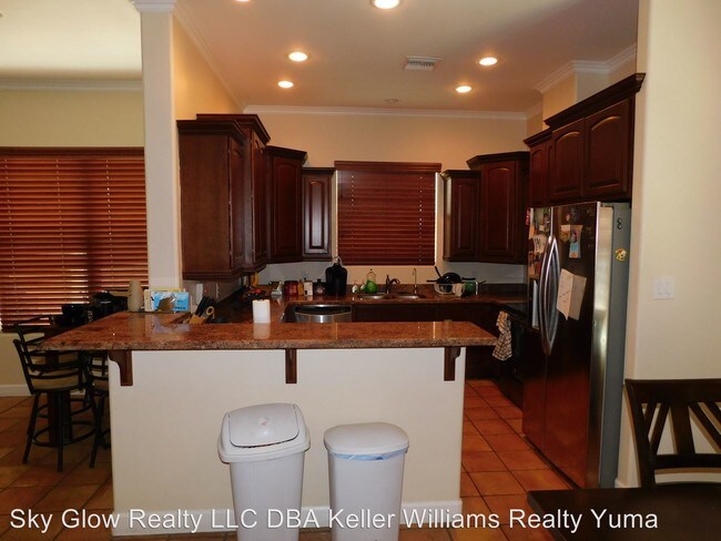 Building Photo - 4 br, 4.5 bath House - 3901 S. Tillman Way